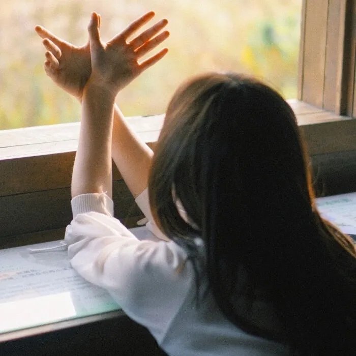 穿越当天，世子爷要以身相许