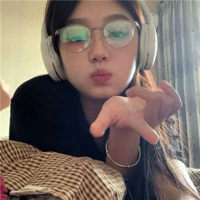 被裁后，意外成了总裁夫人